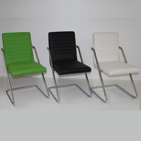 כסאות אורח מטאל מתצוגה