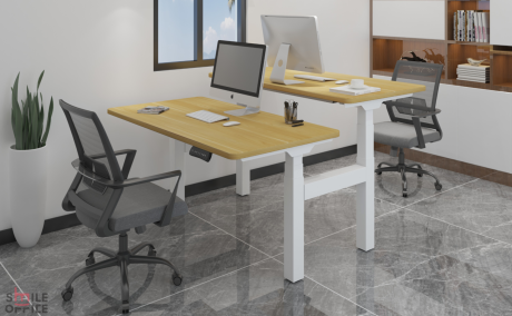 שולחן מתרומם – למה יותר ויותר אנשים עוברים לעבוד בעמידה?